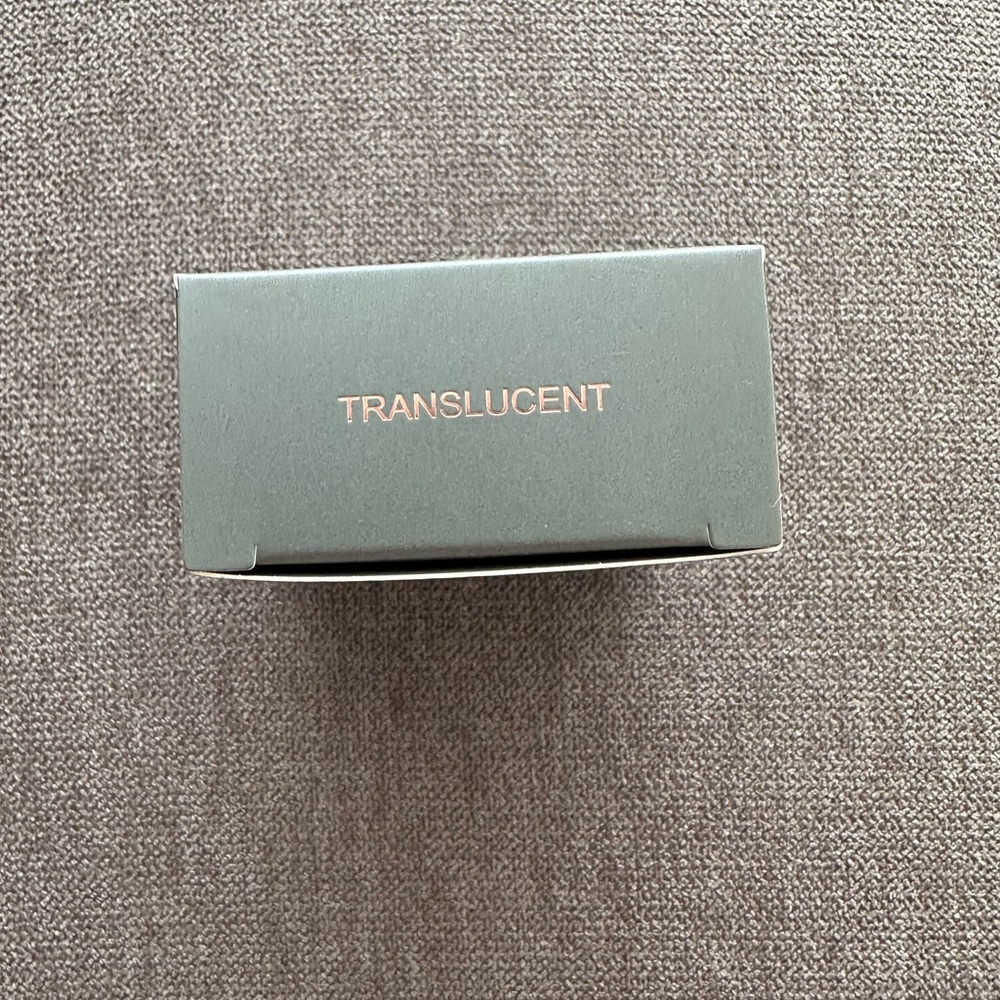 KAB Cosmetics Setting Powder Translucent *New* - Picture 2 of 4
